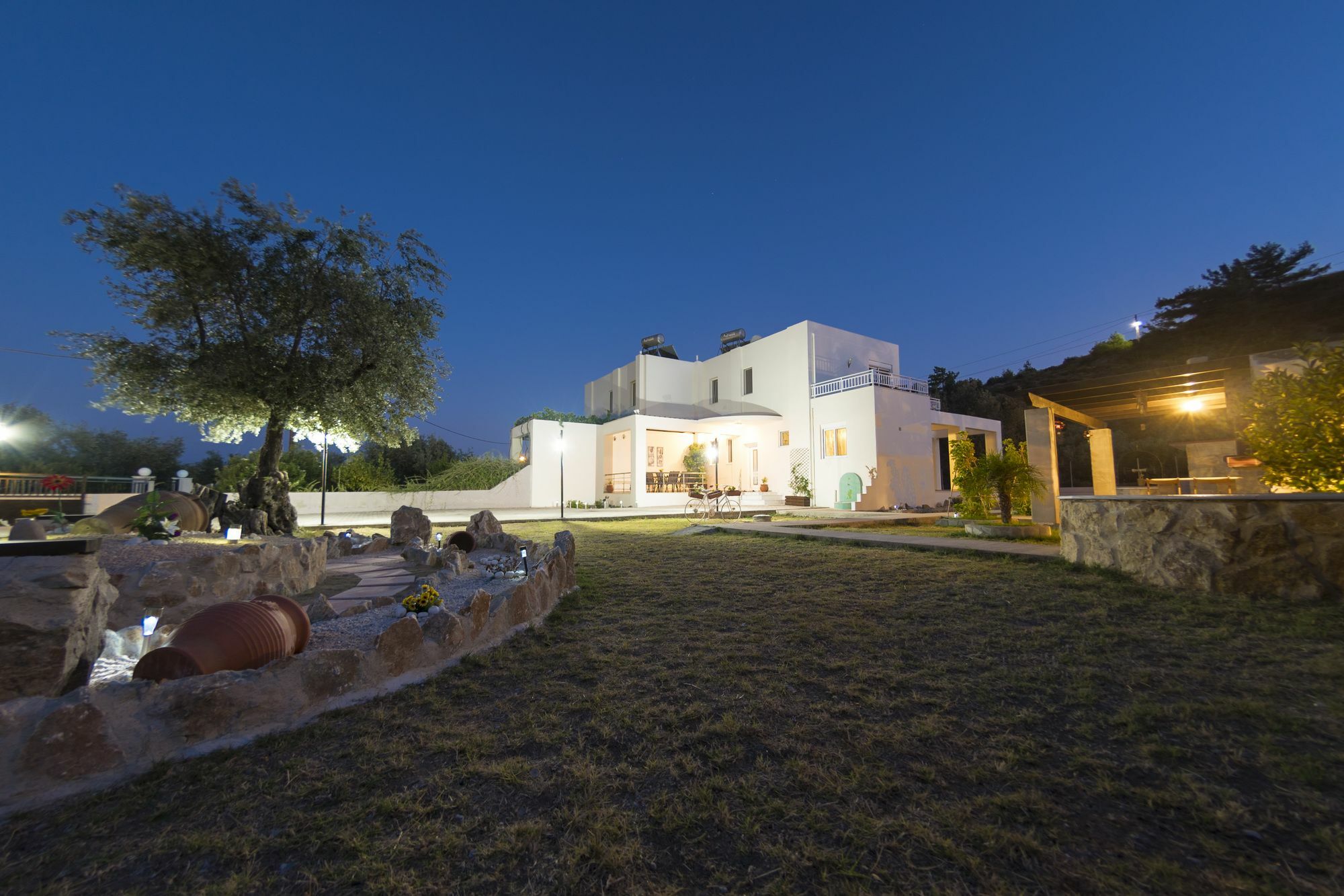 Fountain Villa Afantou Exterior photo